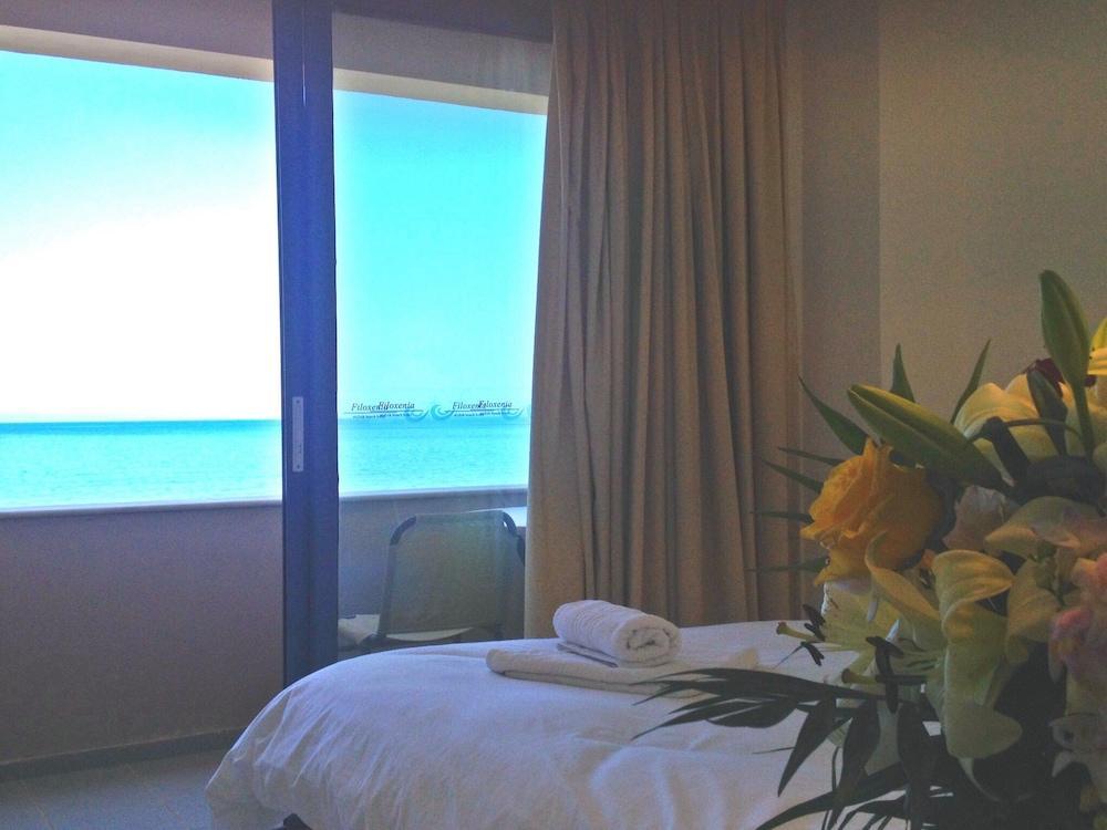 Filoxenia Beach Hotel Rethymno Exteriör bild
